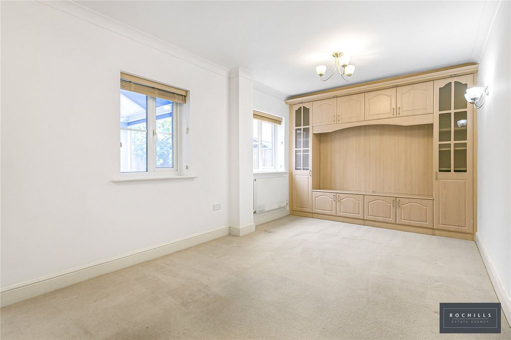 Property photo 3 of 30 Picture No. 26