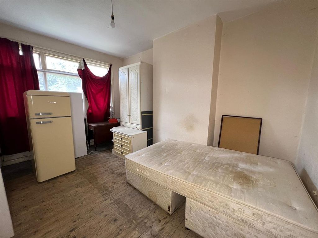 Property photo 3 of 7 03.Jpg