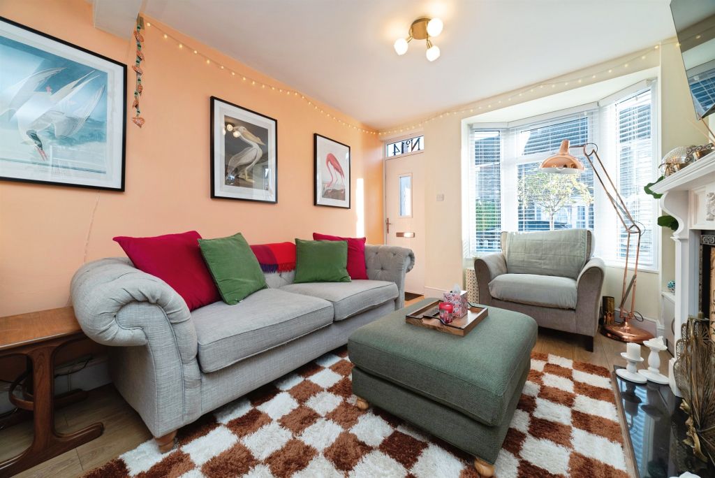 Property photo 3 of 14