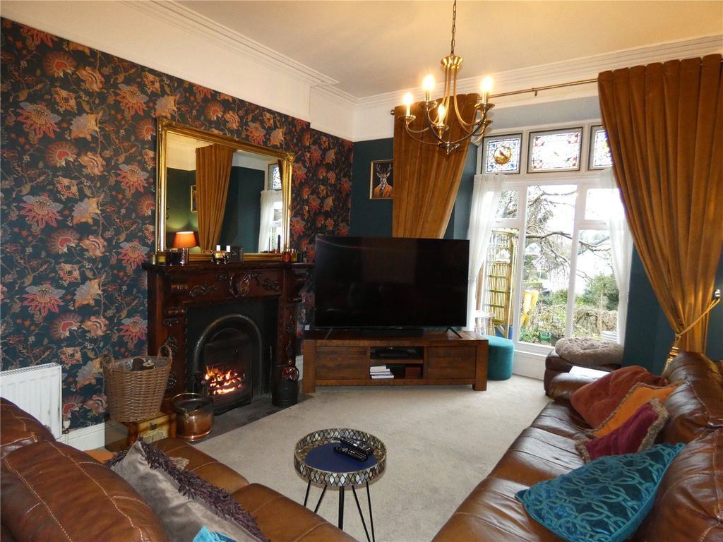 Property photo 2 of 34 Picture No. 06