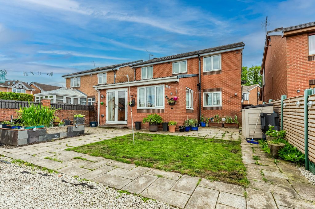 Property photo 1 of 23