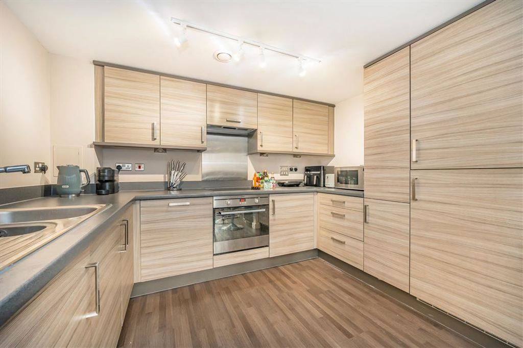 Property photo 3 of 6