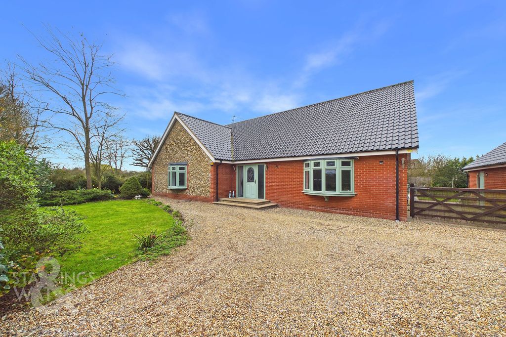 Property photo 1 of 31