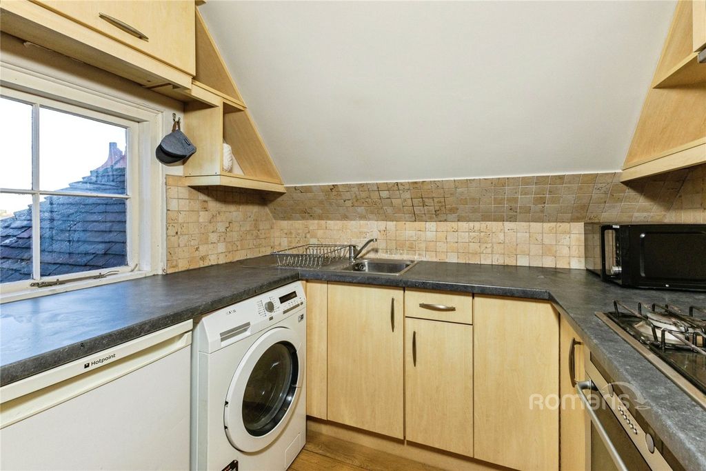 Property photo 3 of 14 Picture No. 08