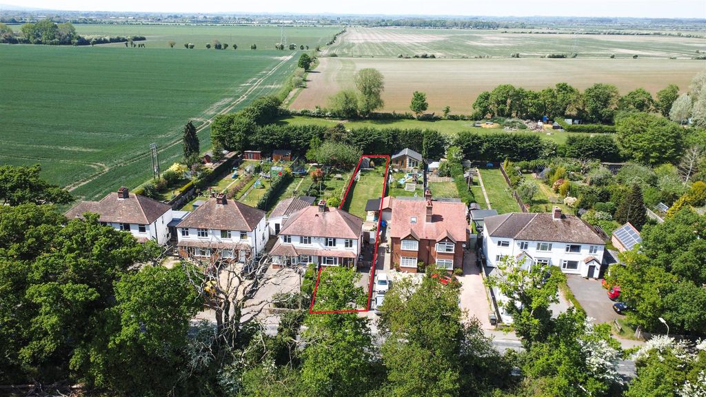 Property photo 1 of 25 Drone 1.Jpg