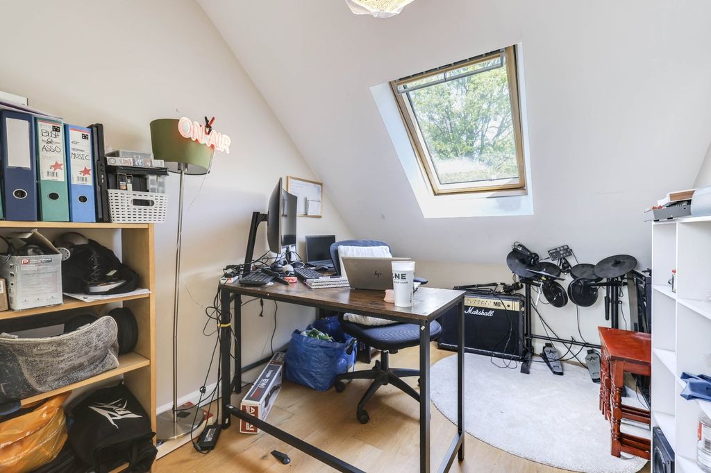 Additional image 36 of 8 bed flat for sale1&1A 3&3A Haigh Wood Road, Leeds, West Yorkshire LS16