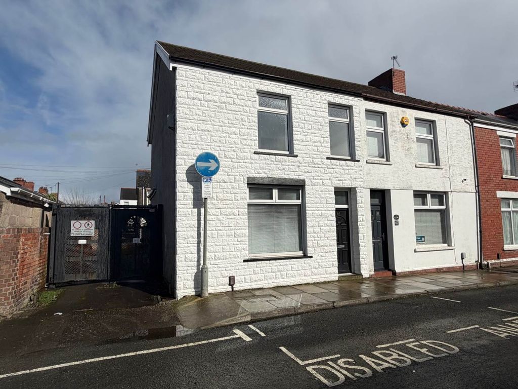 Property photo 2 of 9 Front Elevation