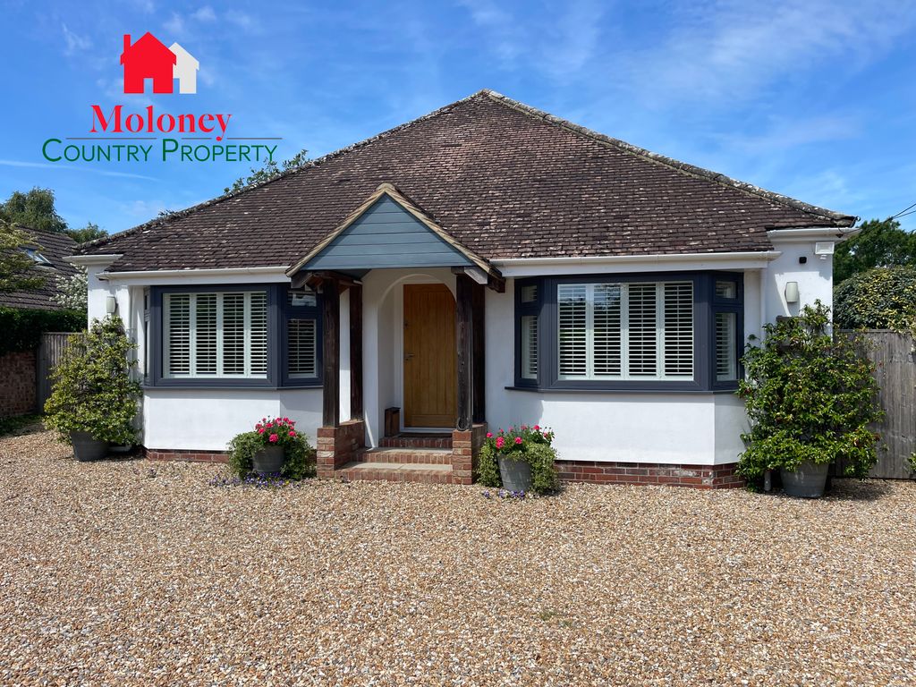 Property photo 1 of 32