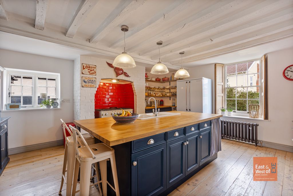 Property photo 3 of 26 A18 - Higher Venmore Farm Woodbury - 260410
