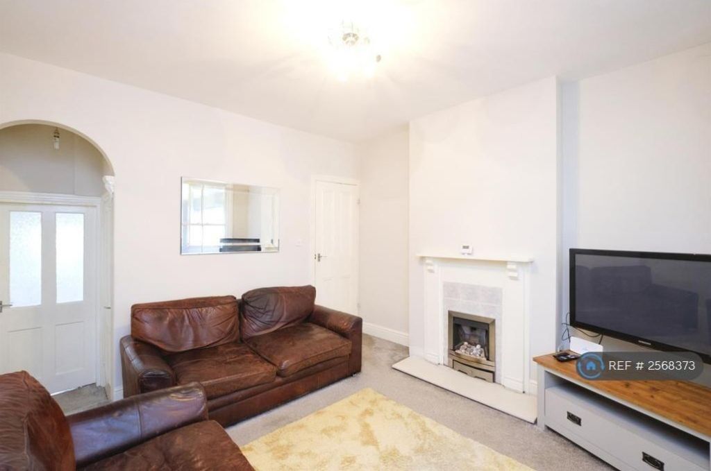 Property photo 3 of 11 3