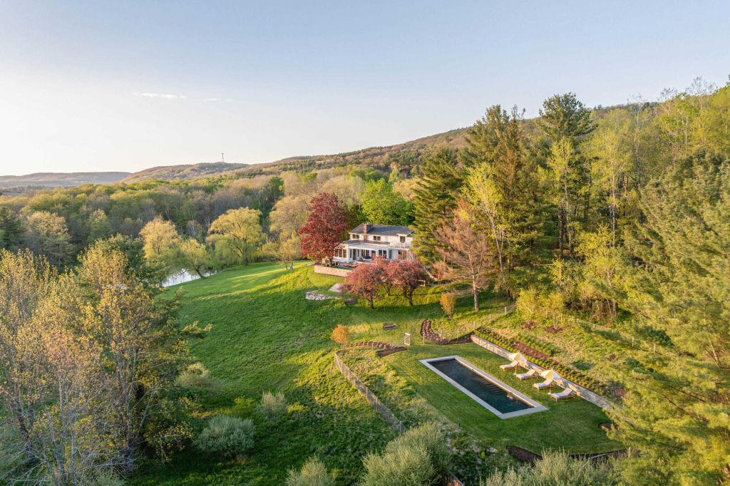 Property photo 2 of 50 <Alttext/>