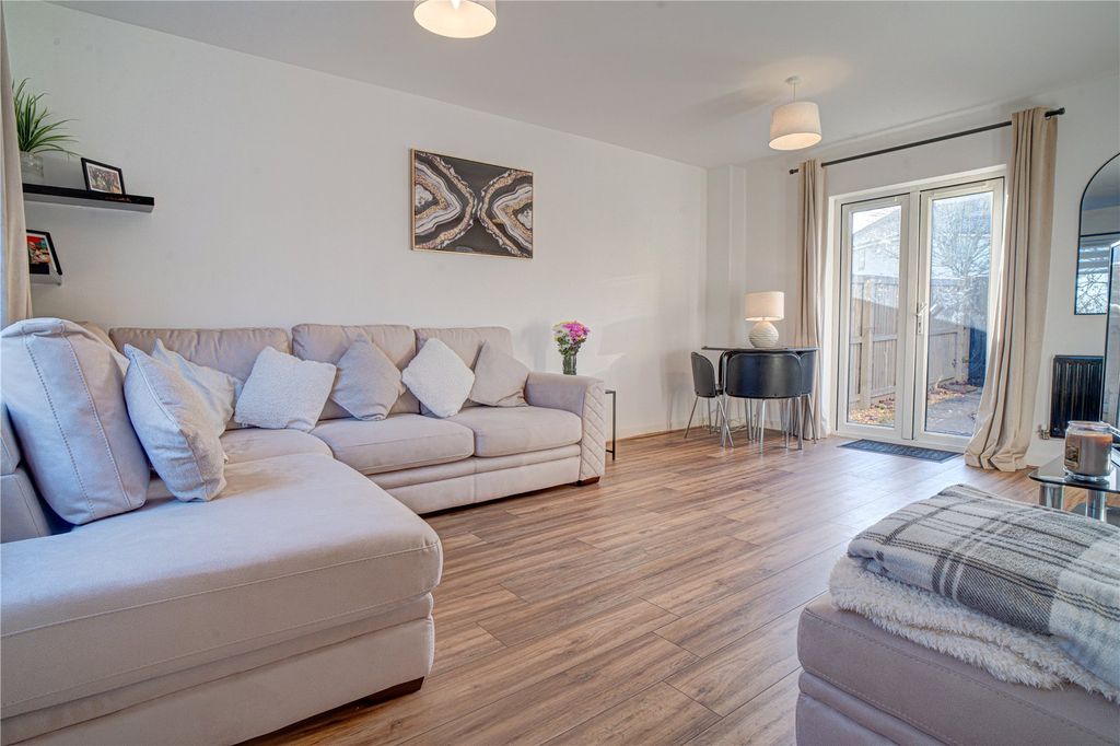 Property photo 3 of 8 Picture No. 03