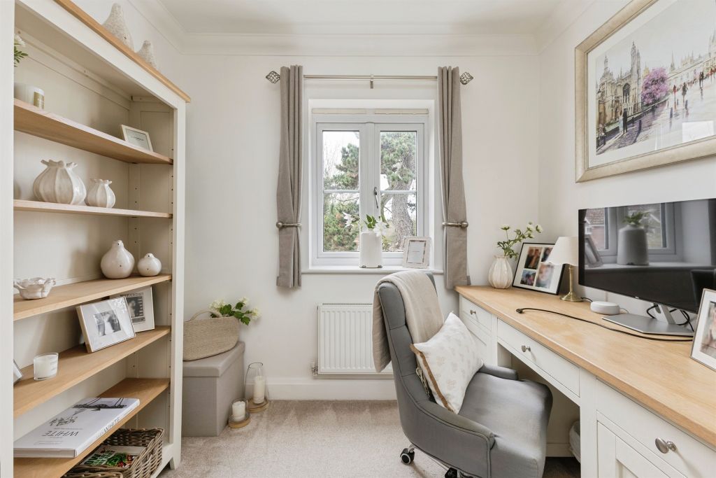 Property photo 3 of 16