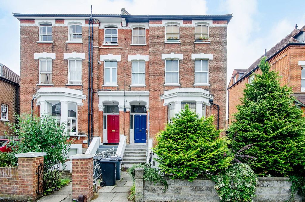 Property photo 1 of 7