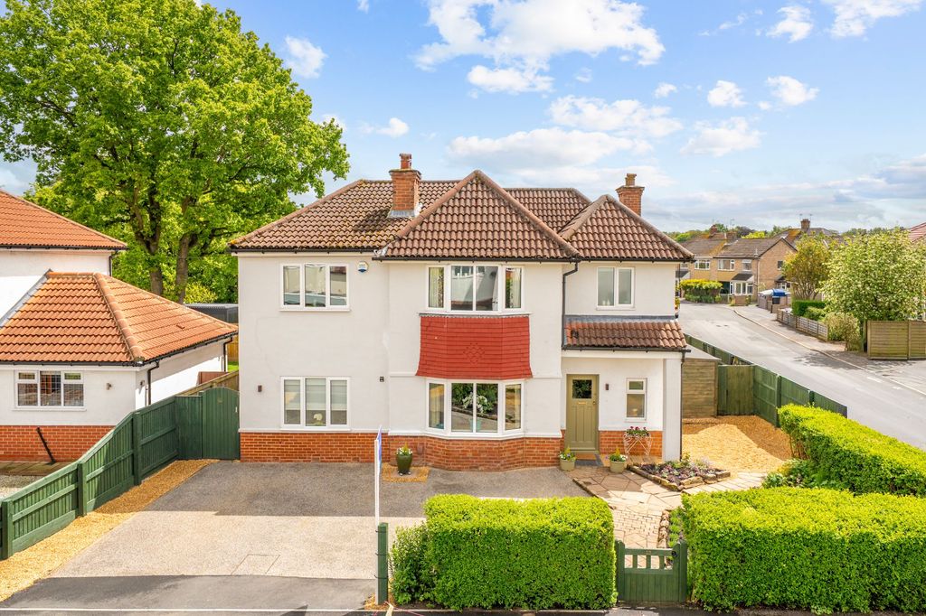 Property photo 1 of 22 52