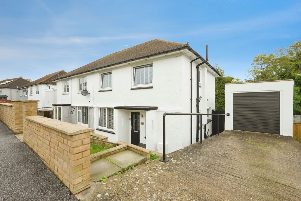 Property photo 1 of 15 Pbox-Img.Jpg