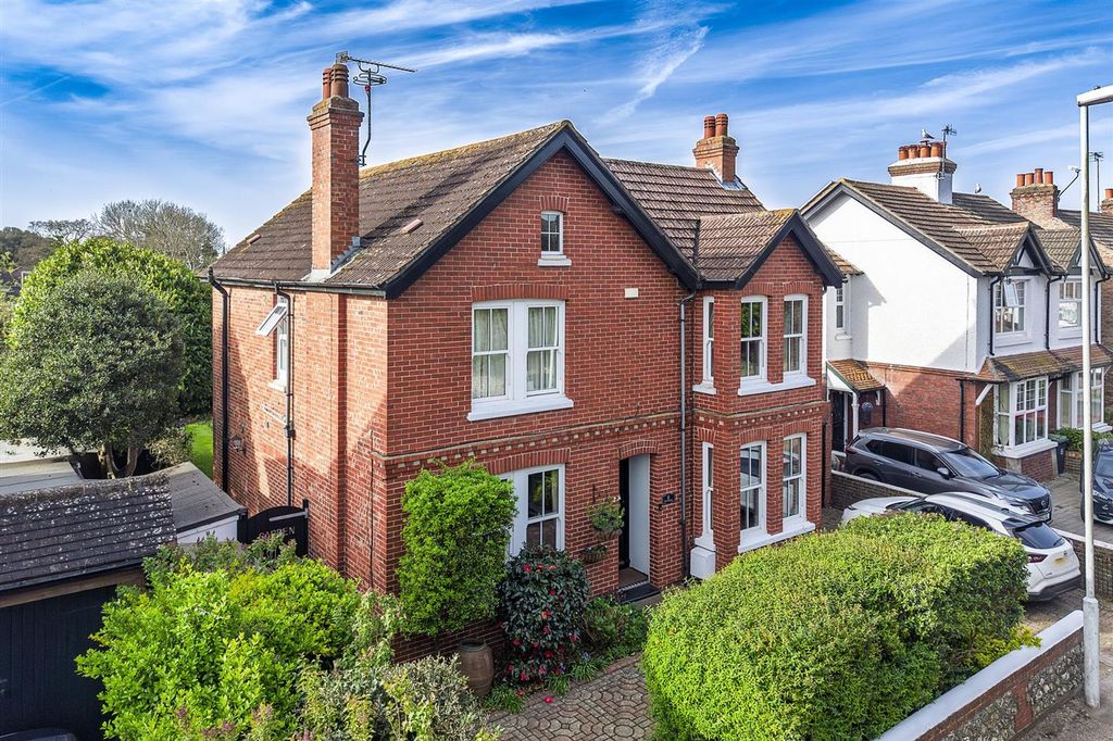 Property photo 1 of 39 9 Ashacre Lane Drone Final-1.Jpg