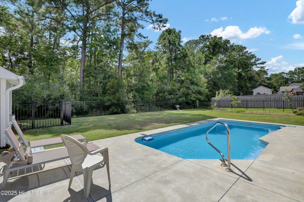 Property photo 2 of 26 <Alttext/>