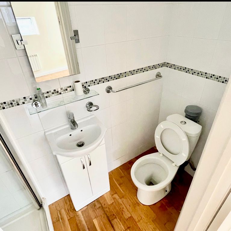 Property photo 3 of 3