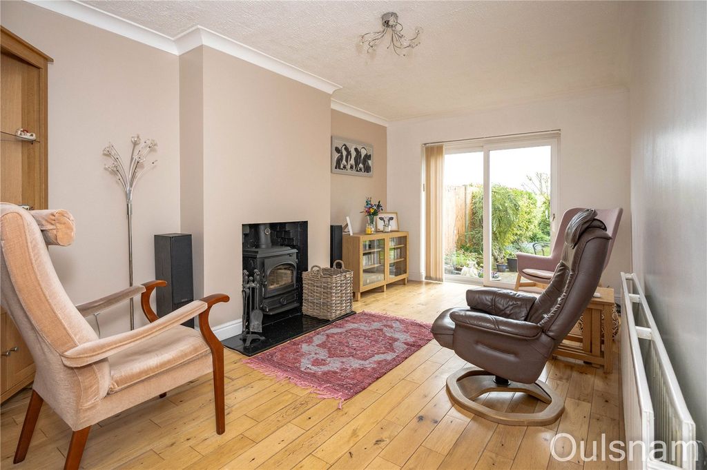 Property photo 3 of 19 Picture No. 23