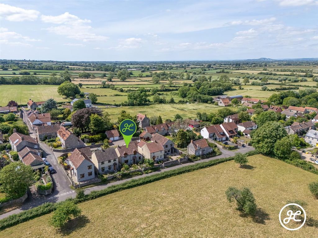 Property photo 2 of 27 Dji_20250611152630_0108_D-Edit.Jpg