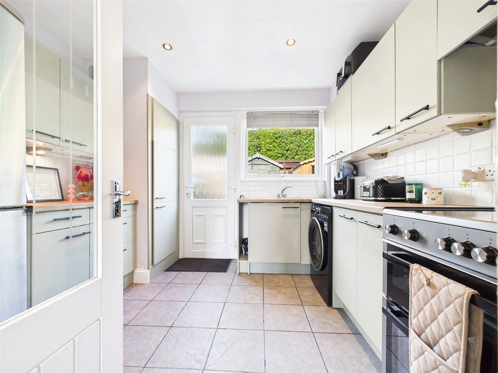 Property photo 3 of 31 Picture No. 33