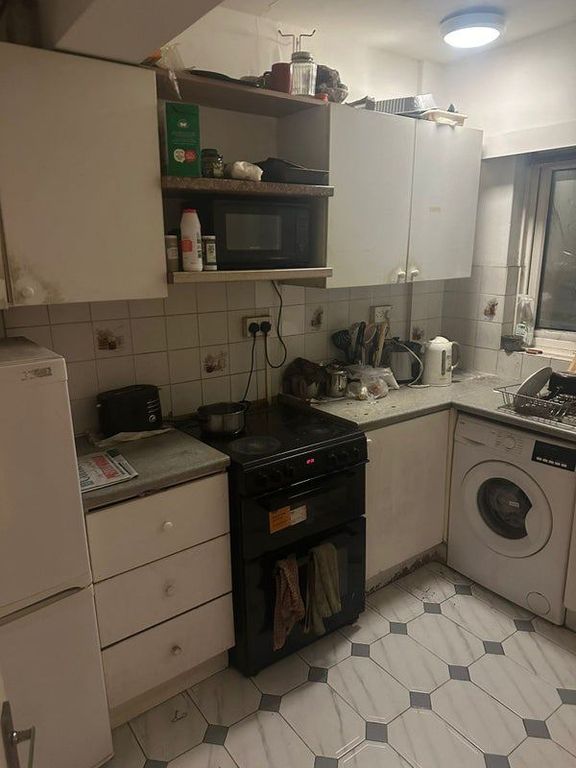 Property photo 3 of 4