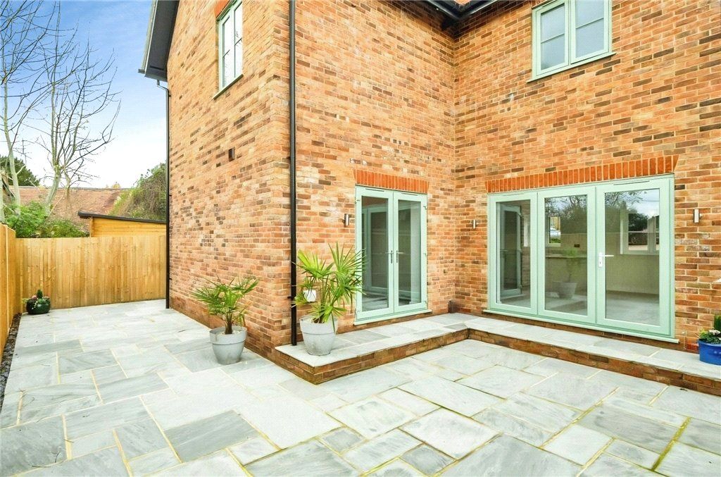 Property photo 3 of 16 Picture No. 21