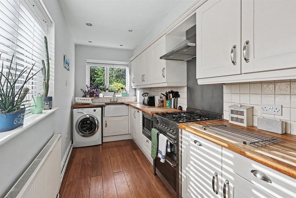 Property photo 2 of 23 Hampstead Road Mapperley, Nottingham, Ng3 5HD