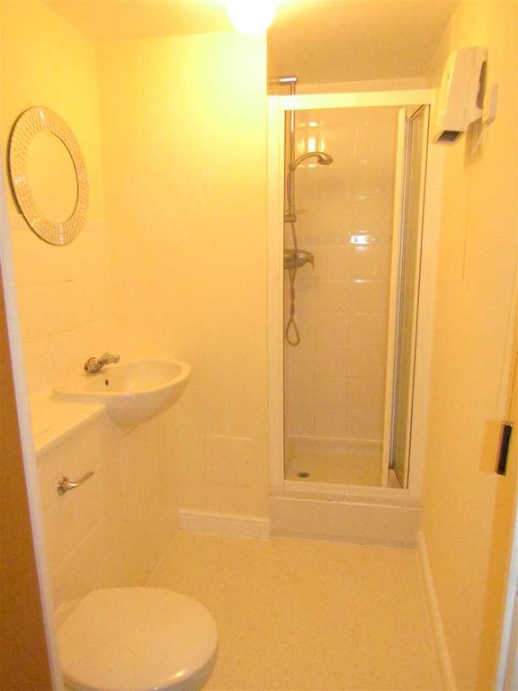 Property photo 3 of 3