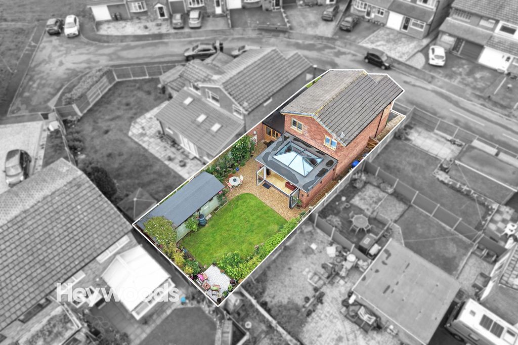Property photo 2 of 43