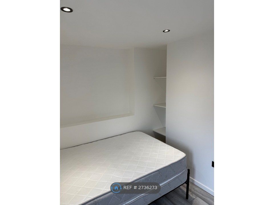 Property photo 1 of 3