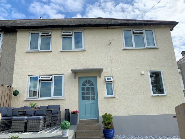 Property photo 2 of 34