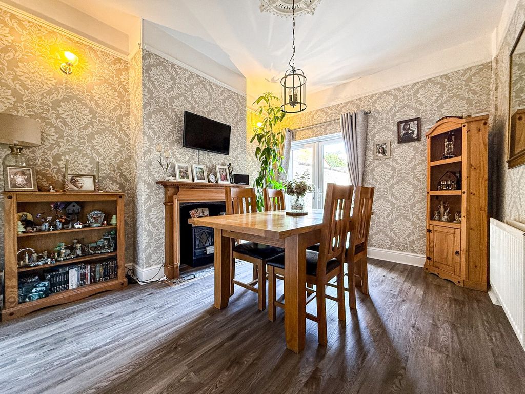 Property photo 3 of 24 5440837