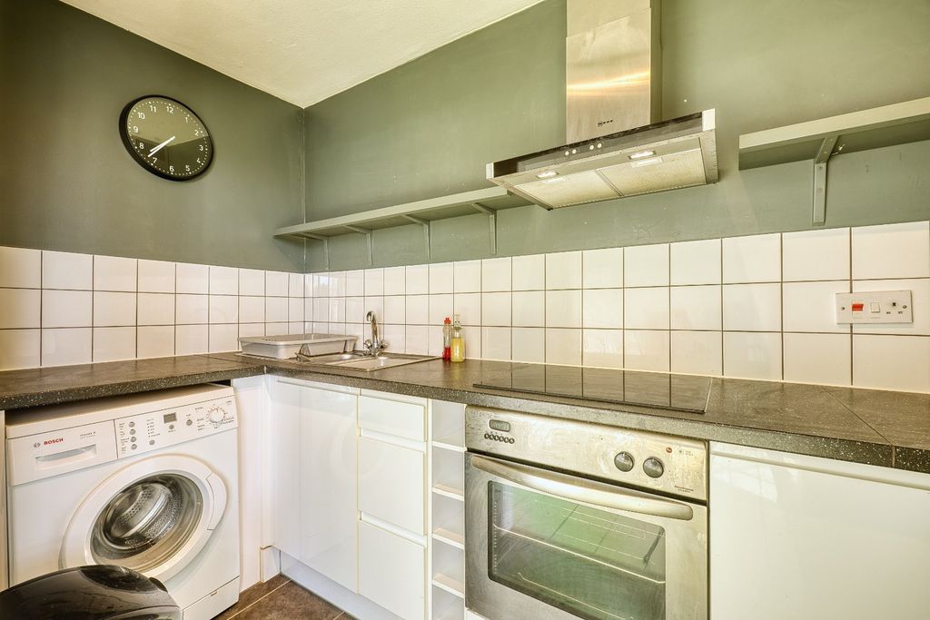 Property photo 3 of 11 Picture 3