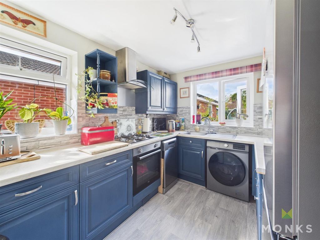 Property photo 2 of 15 Cam01520G0-Pr0258-Still005.Jpg