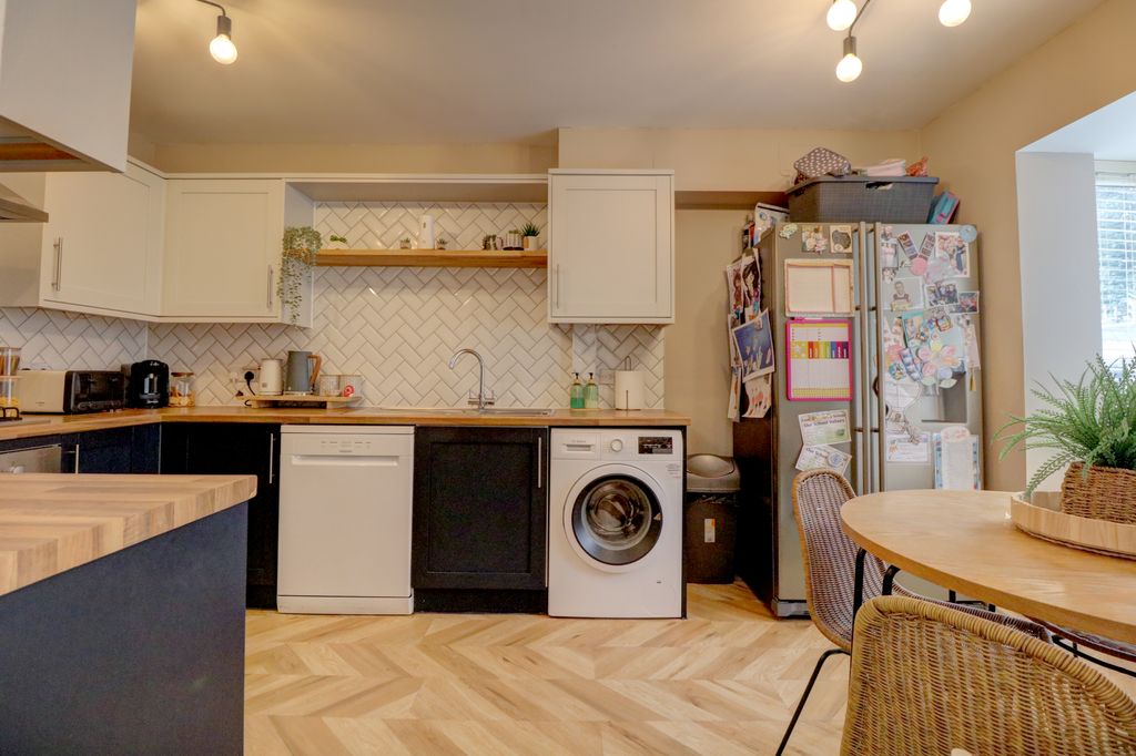 Property photo 3 of 23 Kitchen-Breakfast Room