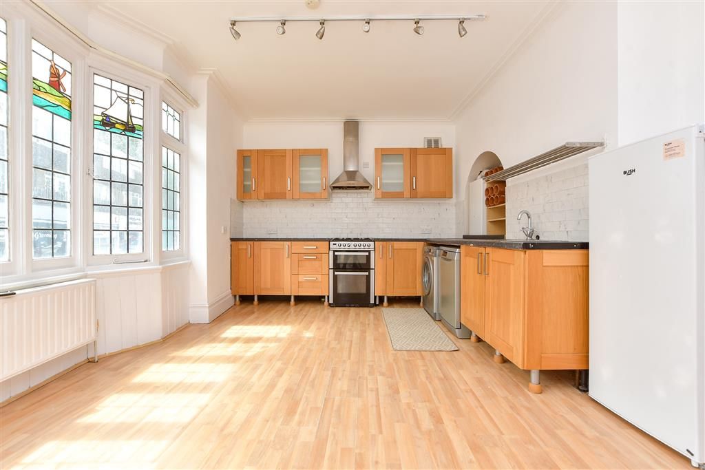 Property photo 2 of 11 Kitchen/Diner