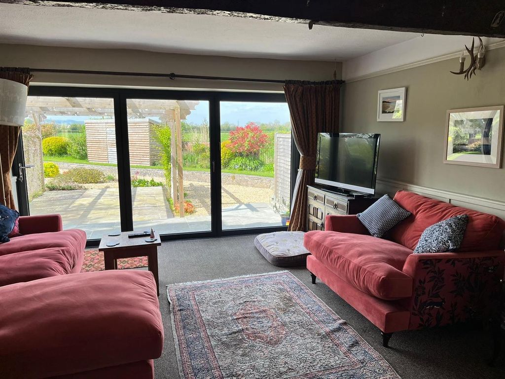 Property photo 3 of 33 Photo-2025-09-15-07-56-24 7.Jpg