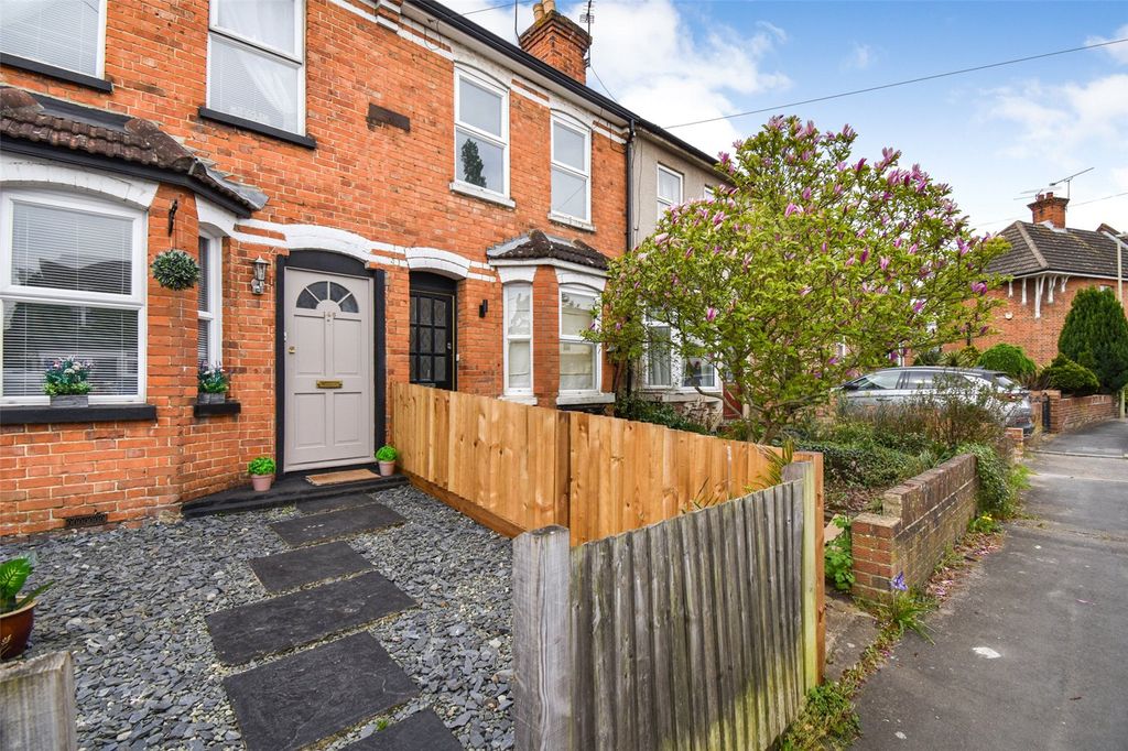 Property photo 2 of 13 Picture No. 33