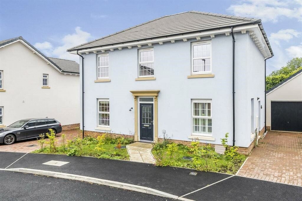 Property photo 1 of 19 4274230