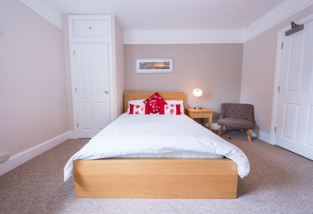 Property photo 3 of 22