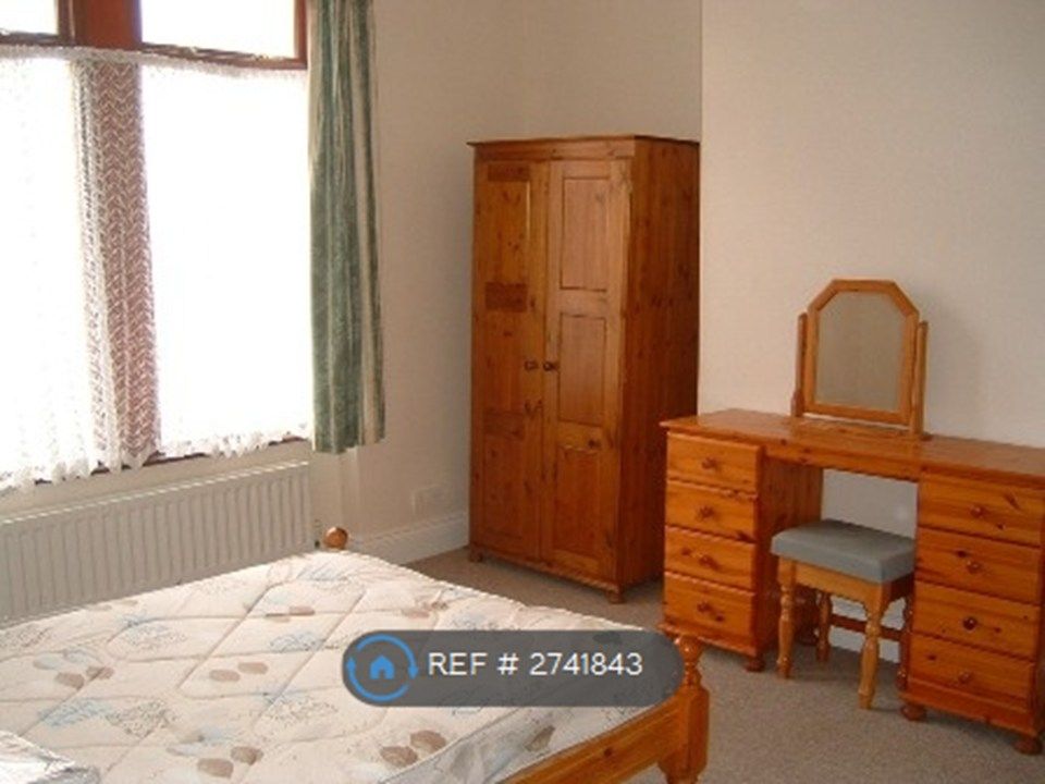 Property photo 3 of 10 Main Double Bedroom