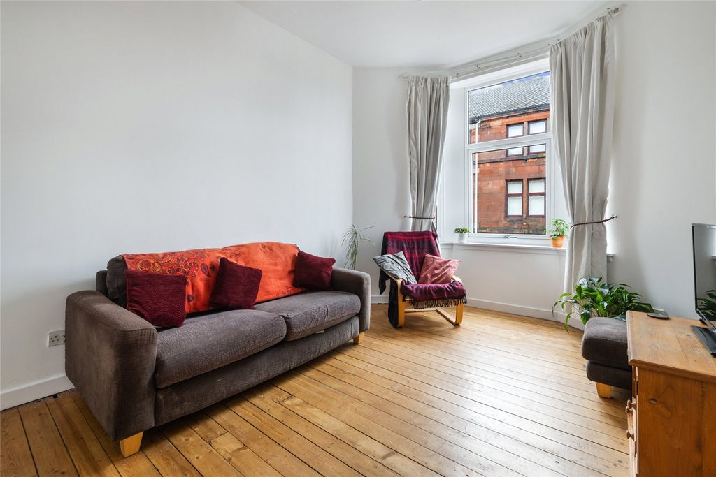 Property photo 3 of 25 Picture No. 13