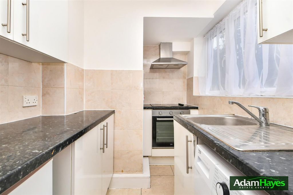 Property photo 3 of 6 Dsc_3537.Jpg