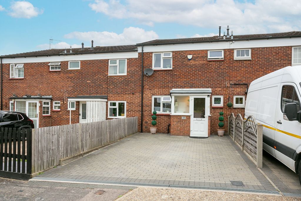Property photo 2 of 22