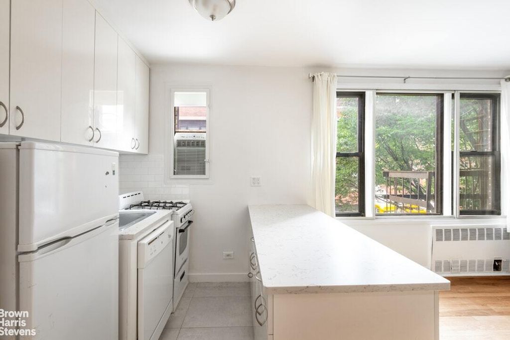 Property photo 2 of 5 <Alttext/>