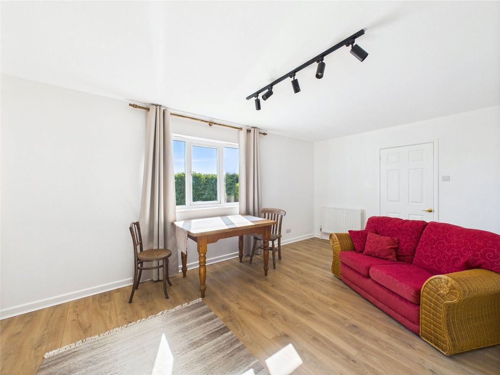 Property photo 3 of 13 Picture No. 04