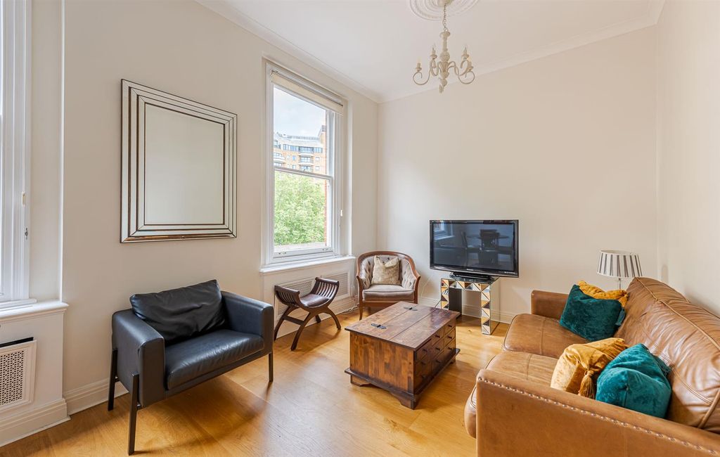 Property photo 2 of 11 Courtfield Road 6_17-19-3-2. Low Res.Jpg