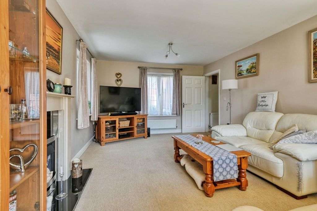 Property photo 3 of 22 117Val4.Jpg